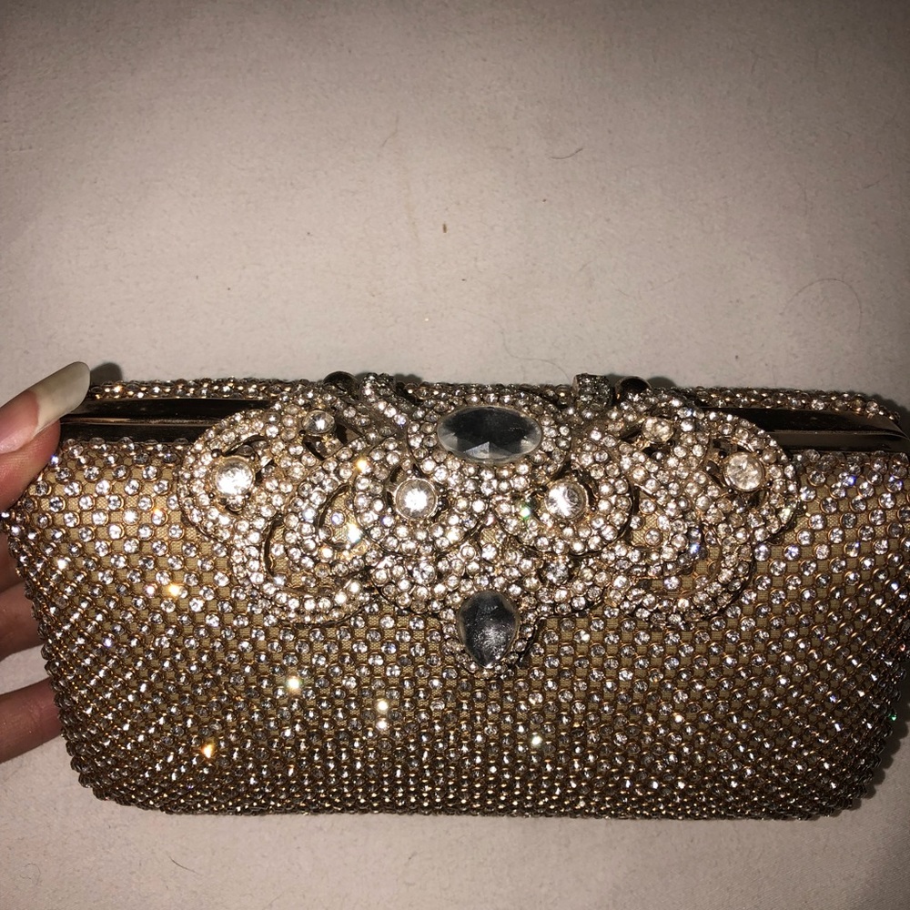 Rhinestone Clutch ✨